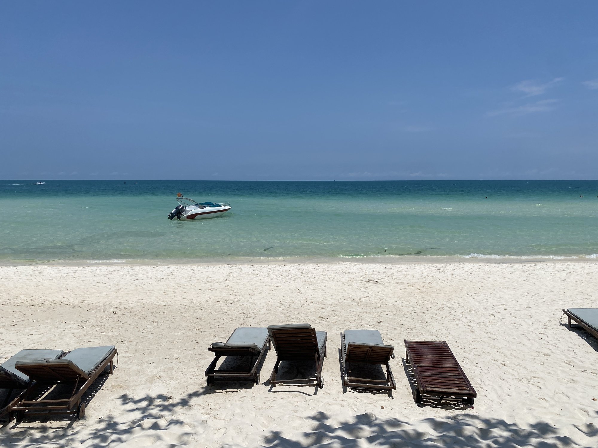 Phu Quoc beach under high sun